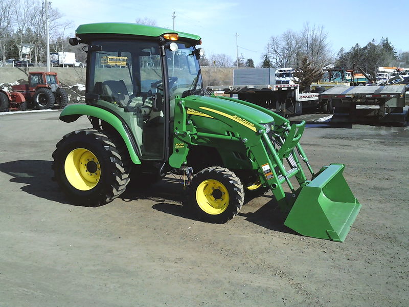 Agriculture  2011 John Deere 3520 Tractor - We Finance All Types of Credit! Photo